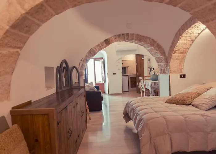 Widespread Trulli In The Historic Center - Trulli Antichi Mestieri * Alberobello